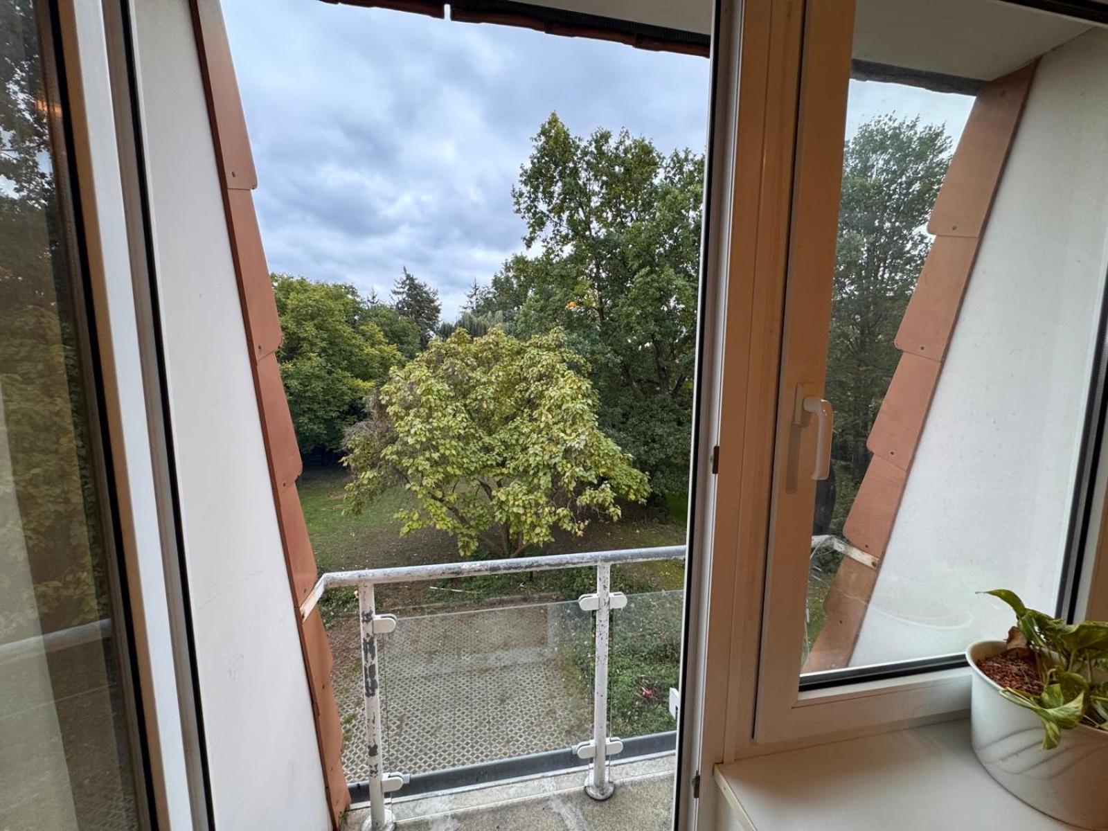 Moderne Wohnungen im Dachgeschoss Falkensee Exterior foto